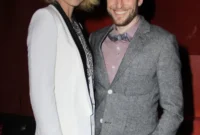 Jenna Elfman’s Spicy Fathers Day Gift Confession