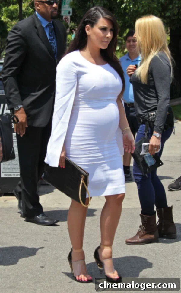 Kim Kardashian Unveils North West 1 featured 1159780