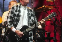 Glenn Frey: Five Essential Facts About The Eagles’ Beloved Frontman