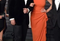 Henry Cavill, 32, And His 19-Year-Old Girlfriend Make Red Carpet Debut