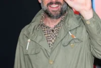 Jason Lee Follows Leah Remini Out of Scientology: What Drove His Decision?