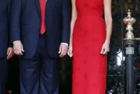 Melania’s $4,000 Red: Unpacking The Mar-a-Lago Statement