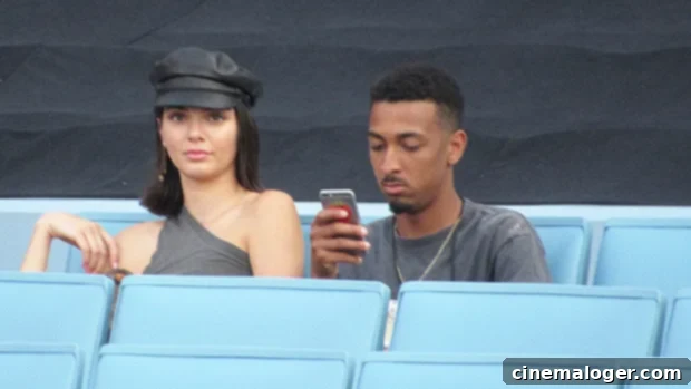 Kendall Jenner and Taco From Friends To Lovers? 1 featured 2696869