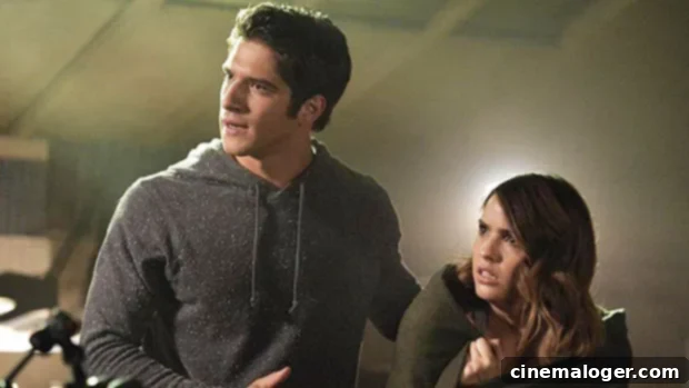 Shelley Hennig Teases Steamy Scott and Malia Shower on Teen Wolf 1 featured 2714859
