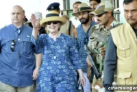 Hillary Clinton Falls Down Stairs in India Health Concerns Emerge