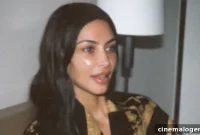 Bare-Faced Kim Kardashian Stuns Fans With ‘Flawless’ Skin Selfie