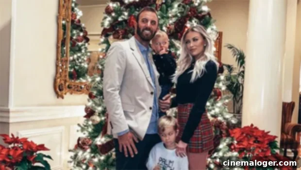 Paulina Gretzky Rocks a Daring Plaid Mini in Family Christmas Photo 1 featured 3452500