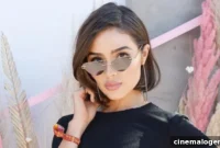 Olivia Culpo Flaunts Sculpted Abs in Vibrant Bikini Mirror Selfie