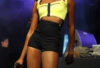 Azealia Banks Slams Passenger’s Mid-Flight Sex Allegation