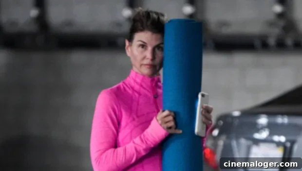 Lori Loughlin's Marriage Reportedly Cracking Amid Admissions Scandal 1 featured 3720417