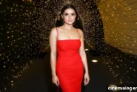 Ariel Winter’s Grown-Up Glamour in Red on Modern Family Set