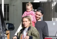 Hilary Duff and Matthew Koma’s 1-Year-Old Banks Is All Smiles at Juice Bar