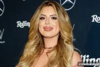 Brielle Biermann, 22, Unveils Drastic New Look: Dark Hair And Smaller Lips