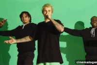 Justin Bieber Serenades Hailey Baldwin on SNL with ‘Yummy’ and ‘Intentions’