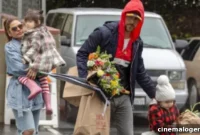 Tiny Fingers Big Heart Eva Mendes Ryan Gosling Daughter 3 Plays Piano in Quarantine