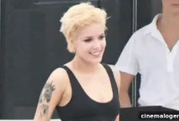 Halsey Flaunts Bikini In Quarantine Update As Evan Peters Split Rumors Circulate