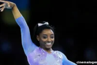 Simone Biles Olympic Home Workout Shows Off Her Incredible Muscles