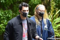 Sophie Turner’s Makeup-Free, Baggy Jacket Stroll With Joe Jonas Sparks Pregnancy Rumors
