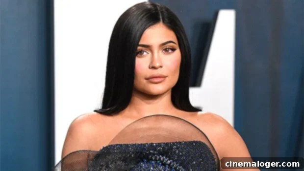 Kylie Jenner Goes Makeup-Free: Her Freckles Steal The Show In Quarantine 1 featured 4028881