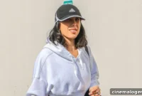 Get Fit With DWTS Star Cheryl Burke Her Daily Home Workouts