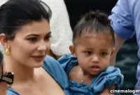 Kylie Jenner’s Adorable Patience Test: Stormi vs. A Bowl of Chocolates