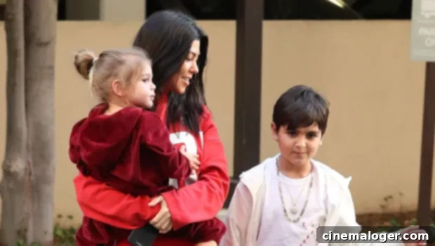 Kourtney Kardashian's Family Fun: A Pickup Truck Picnic with All the Kids 1 featured 4117672