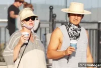 Beachside Bliss: Katy Perry’s Baby Bump Joins Orlando Bloom for Romantic Stroll
