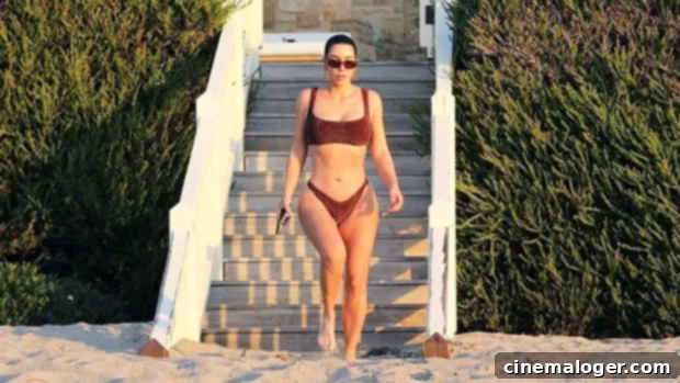 17 Stars Hot In Bikini Tops And Shorts 1 featured 4149423