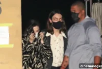 Rare Sighting Selena Gomez Dines With Friends At Nobu