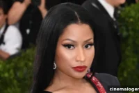 Nicki Minaj Radiant Makeup Free After Hair Waves Before Sons First Christmas