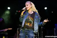 Gwen Stefani Country Fashion Boots Fringe Western Glamour