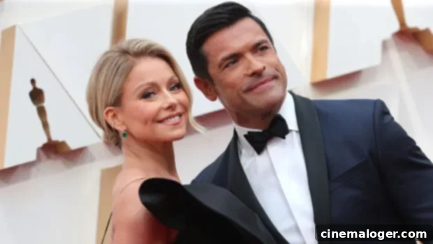Mark Consuelos Admires Kelly Ripa's 'Beautiful' Anniversary Tattoo 1 featured 4422488