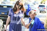 Jennifer Garner: Effortless Maxi Dress Chic for Son Samuel’s Swim Practice