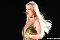 Britney Spears Flaunts Daisy Dukes in Sizzling Sun-Soaked Snap
