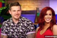 DeBoer Family of Six Shares Sweet New Cuddles