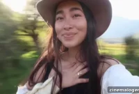 5 Facts About Hitomi Mochizuki: The Yogi Spotted With Shawn Mendes In Hawaii