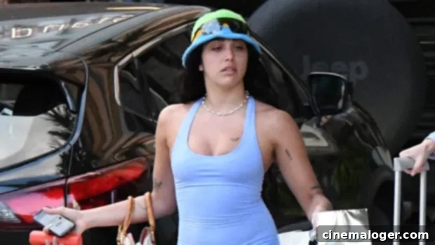 Madonna's Daughter Lourdes Leon Turns Heads in SKIMS Bodysuit in Miami 1 featured 4683241
