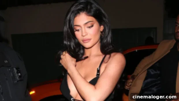 Kylie Jenner Wows in Skintight Catsuit 7 Weeks After Son's Arrival 1 featured 4686611