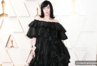 Billie Eilish Delivers a Middle Finger Message to Oscars Fashion Critic