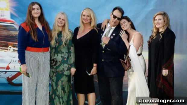 Meet Dan Aykroyd's Daughters Danielle, Belle and Stella 1 featured 4721991