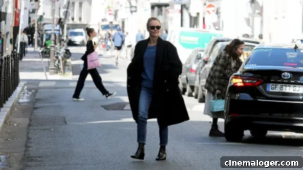 Vanessa Paradis, Johnny Depp Davasına Rağmen Paris Sokaklarında Yüzünden Gülümseme Eksik Olmadı 1 featured 4753639