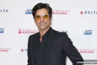 Like Father, Like Son: John Stamos and Billy, 4, Share Sweet Laugh