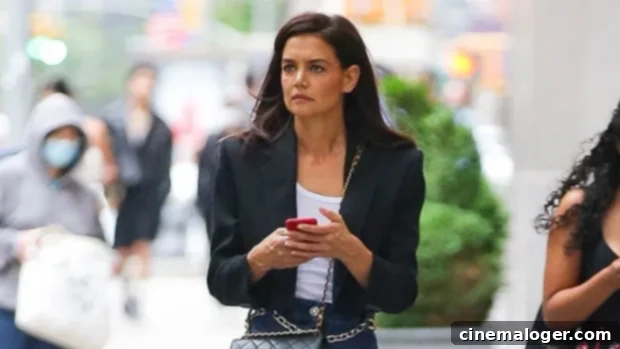 Katie Holmes Elevates Baggy Jeans With a $4K Chanel Bag on NYC Stroll 1 featured 4769817