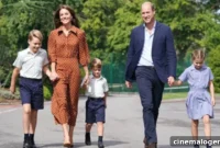 Cambridge Children George, Charlotte, Louis Make School Day Debut in New Photos