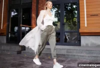 The Trendy Trousers Every Star Is Wearing This Autumn