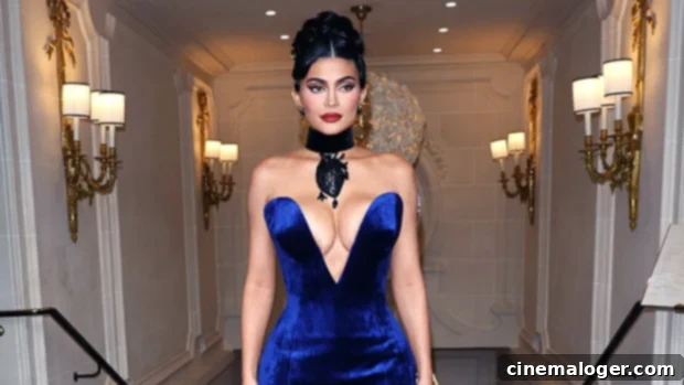 Kylie Jenner's Regal Blue Velvet Gown Dominates Schiaparelli's PFW Show 1 featured 4855802
