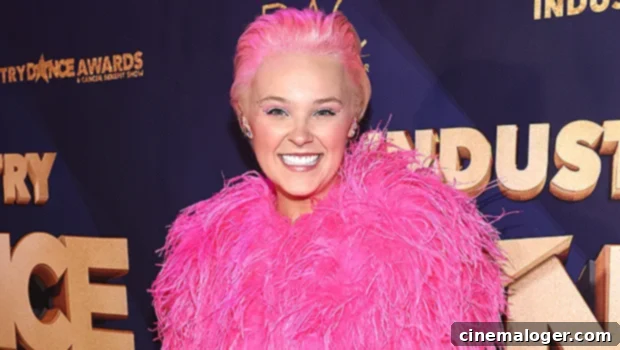 Pink-Haired JoJo Siwa Reunites with Abby Lee Miller 1 featured 4868740