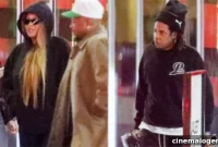 Beyoncé and Jay-Z Enjoy Casual NYC Dinner With Friends