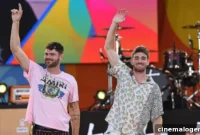 Chainsmokers Confess To Fan Threesomes Deeming Them Odd