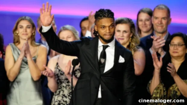 Damar Hamlin Reunites With Lifesaving Team Delivers Emotional NFL Honors Speech 1 featured 5027352